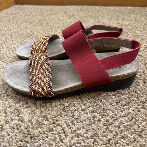 Munro Womens Pisces Woven Design Slip on Sandals Red US Size 9 WW Comfort - Picture 8 of 11